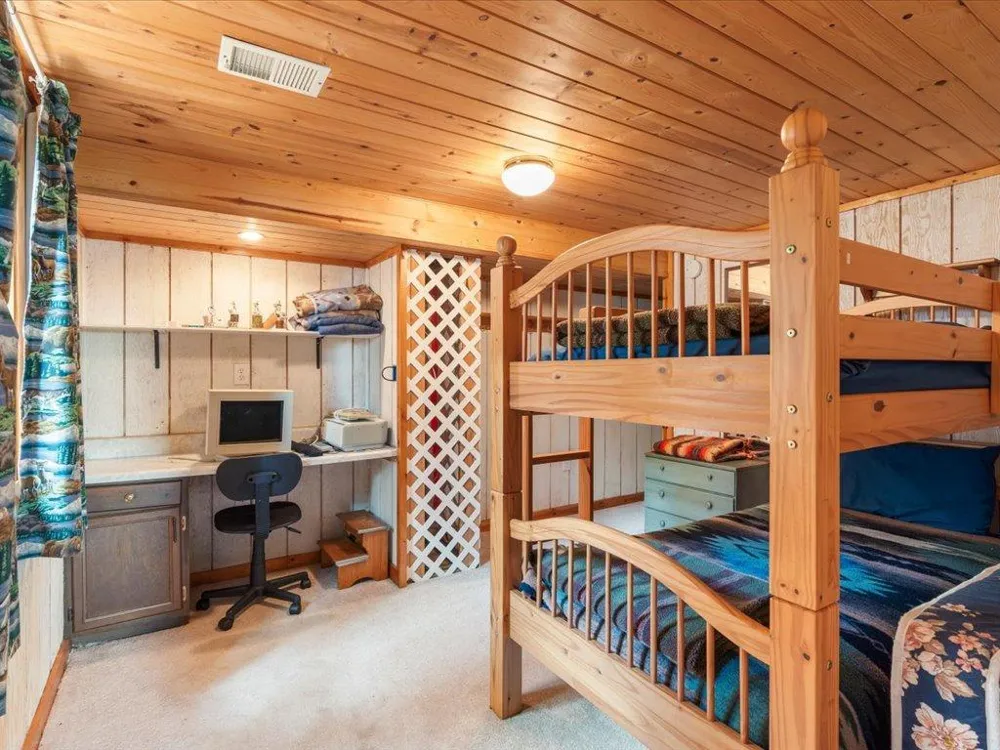 12776 Knollwood Drive Baxter, MN 56425