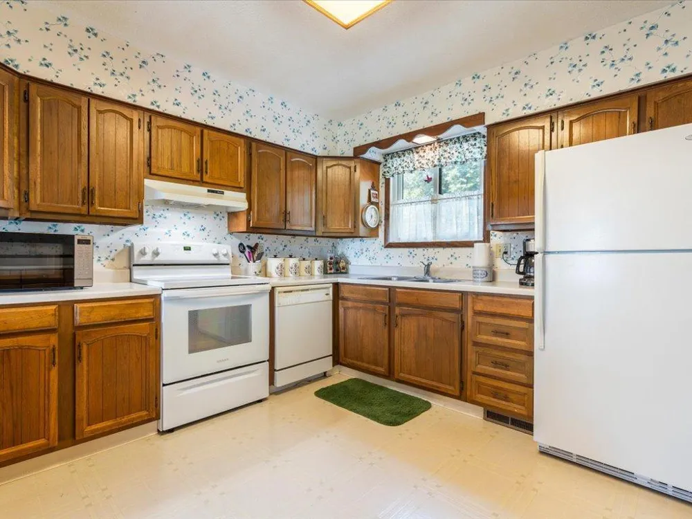 12776 Knollwood Drive Baxter, MN 56425