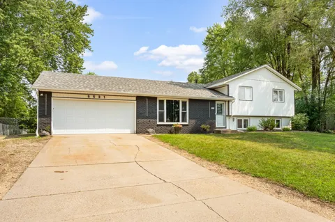 5531 128th Street W