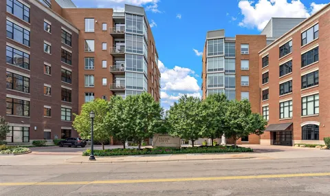 150 2nd Street NE #B604