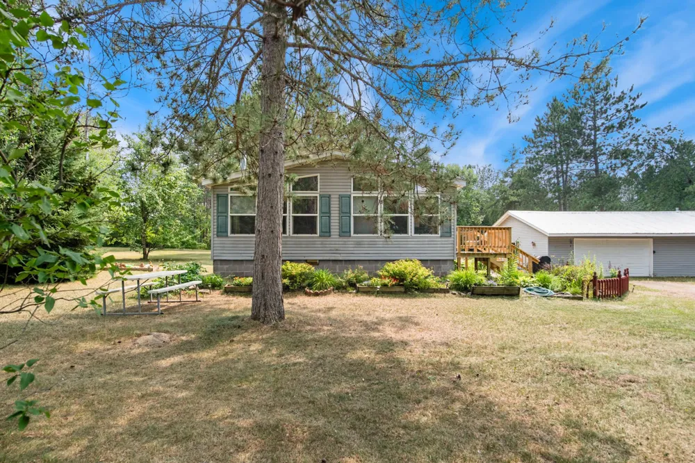 94688 Sunset Lane Moose Lake, MN 55767