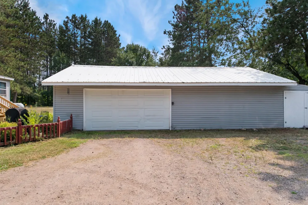 94688 Sunset Lane Moose Lake, MN 55767
