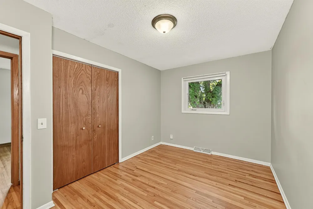 1706 34th Street NW Rochester, MN 55901