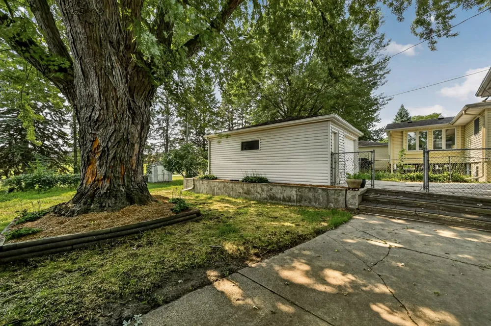 1706 34th Street NW Rochester, MN 55901