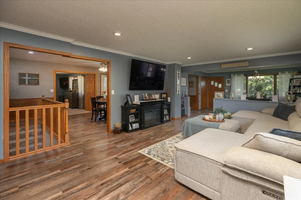 805 Auburn Avenue S Lanesboro, MN 55949