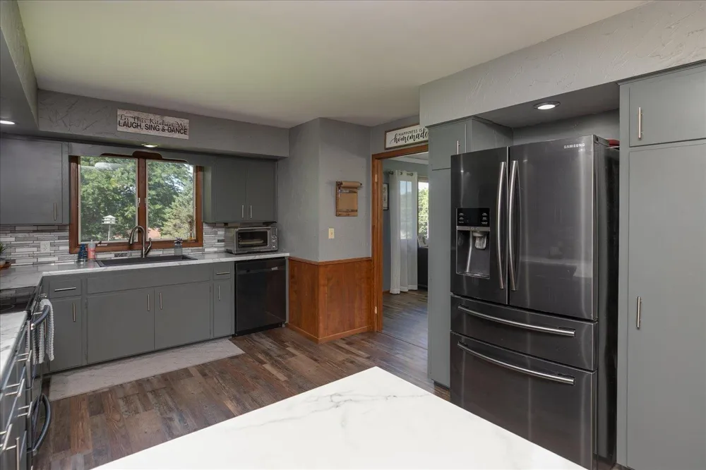 805 Auburn Avenue S Lanesboro, MN 55949