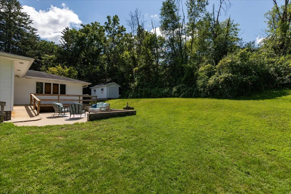 805 Auburn Avenue S Lanesboro, MN 55949