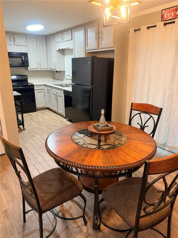 6299 Cathedral Lane Stonecrest, GA 30038