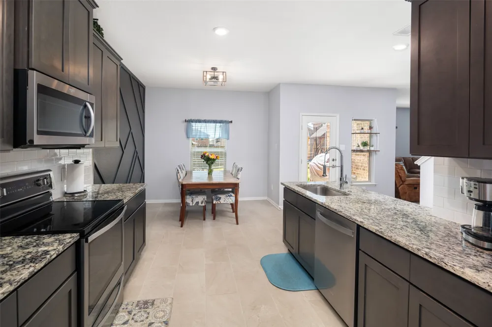 313 Wandering Stream Way Princeton, TX 75407