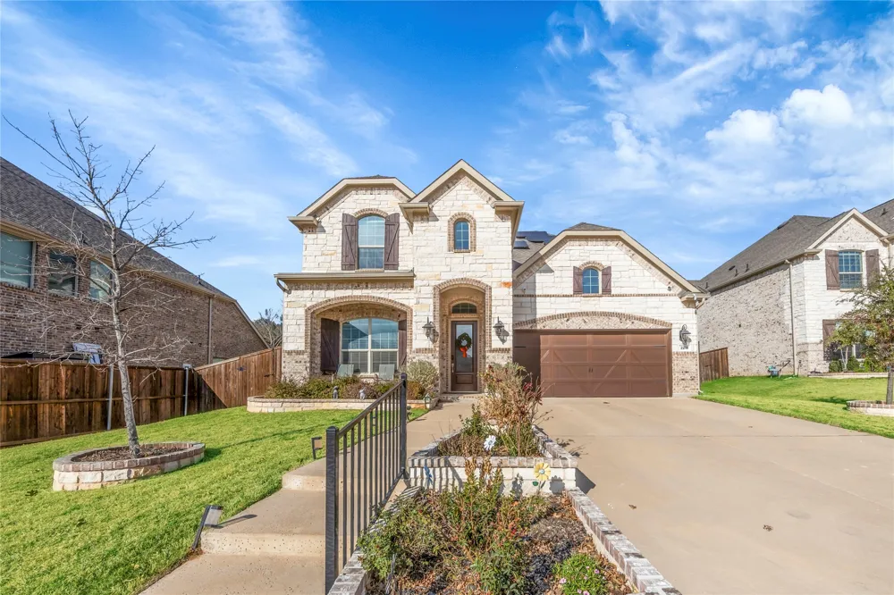 2218 Christopher Lane Euless, TX 76040