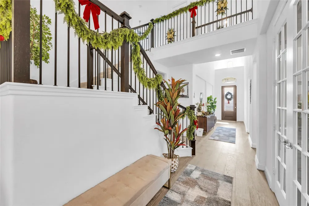 2218 Christopher Lane Euless, TX 76040