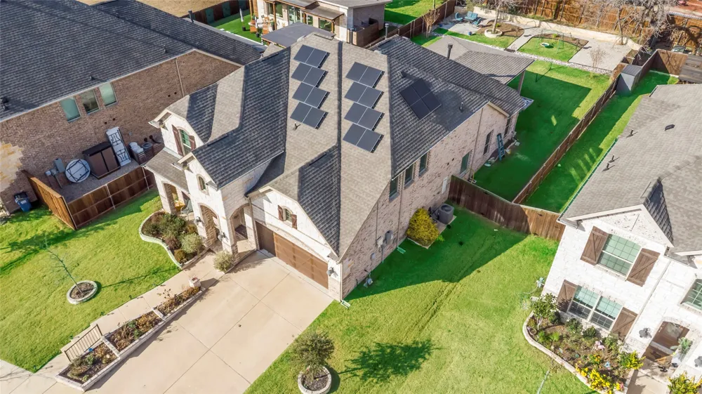 2218 Christopher Lane Euless, TX 76040