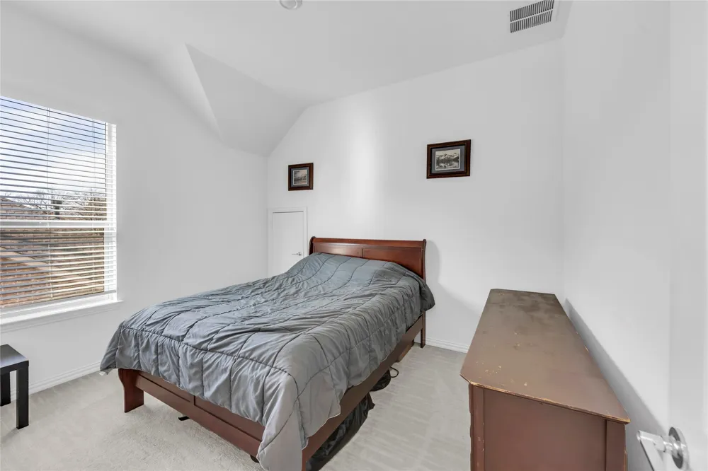 2218 Christopher Lane Euless, TX 76040