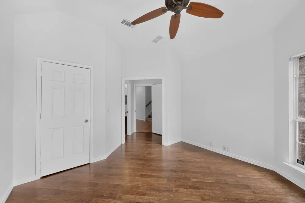 1756 Hidden Brook Drive Grand Prairie, TX 75050