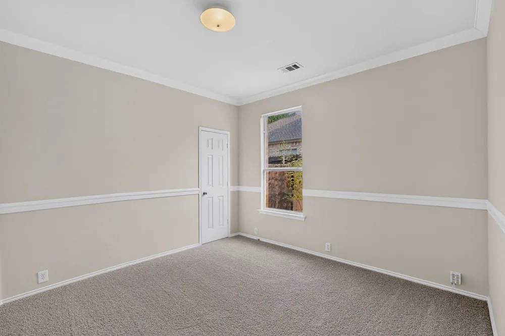 1756 Hidden Brook Drive Grand Prairie, TX 75050