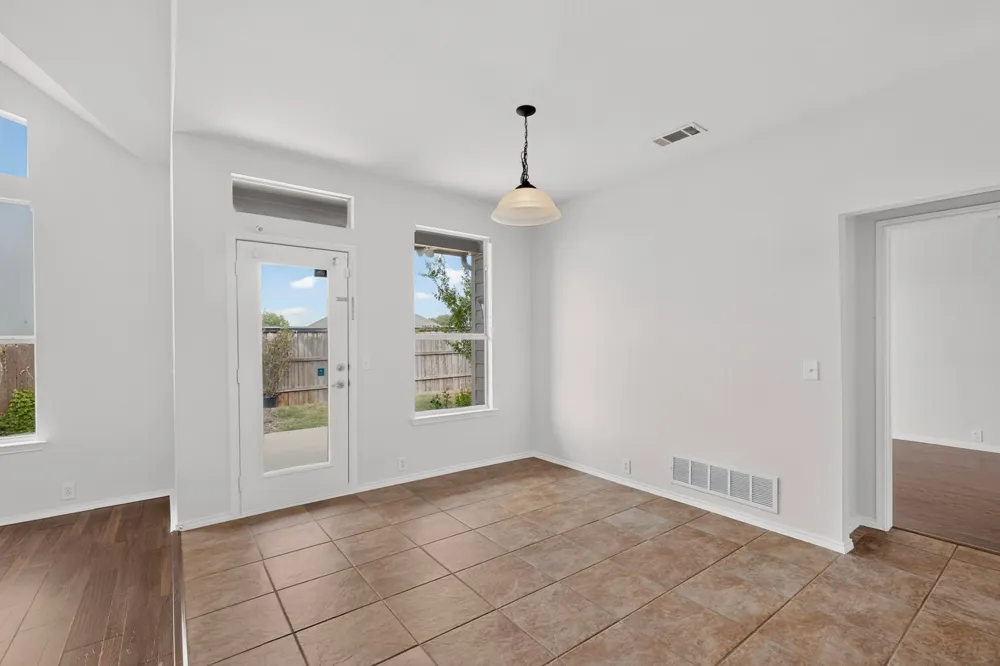 1756 Hidden Brook Drive Grand Prairie, TX 75050