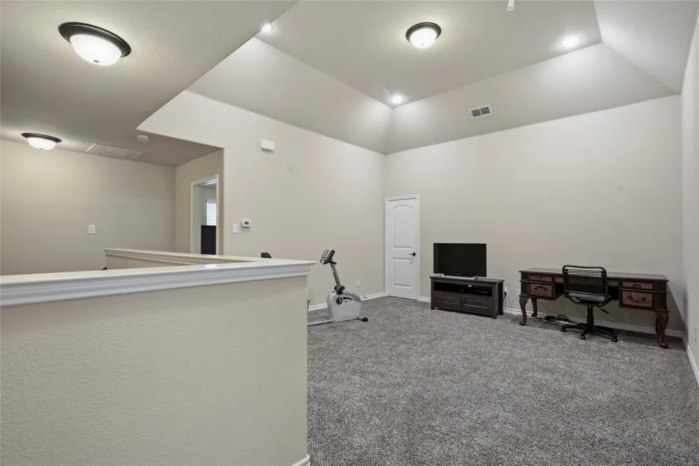 921 Viburnum Drive Fort Worth, TX 76131
