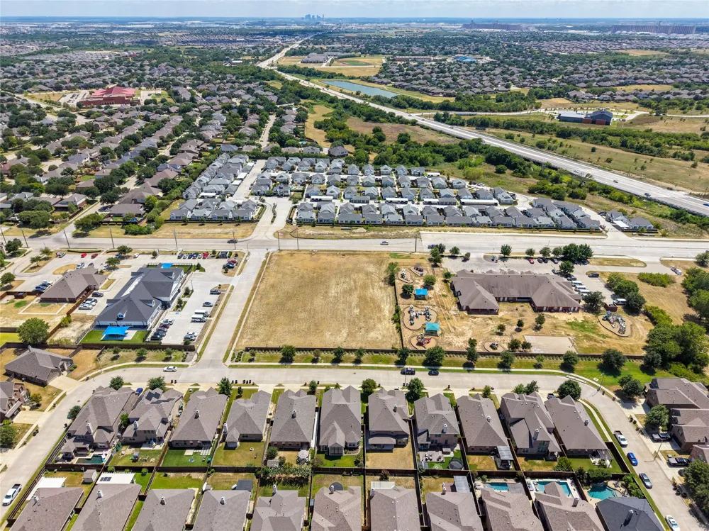 921 Viburnum Drive Fort Worth, TX 76131