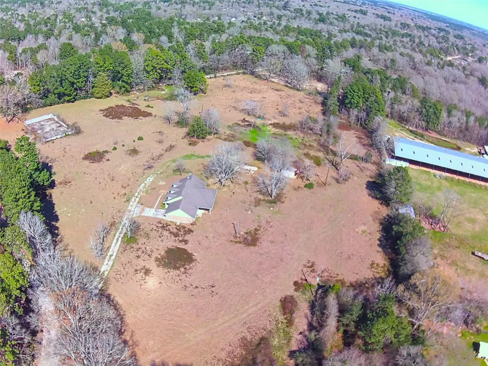 19320 Willaby Road New Caney, TX 77357