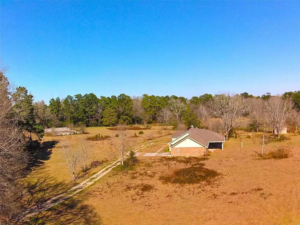19320 Willaby Road New Caney, TX 77357