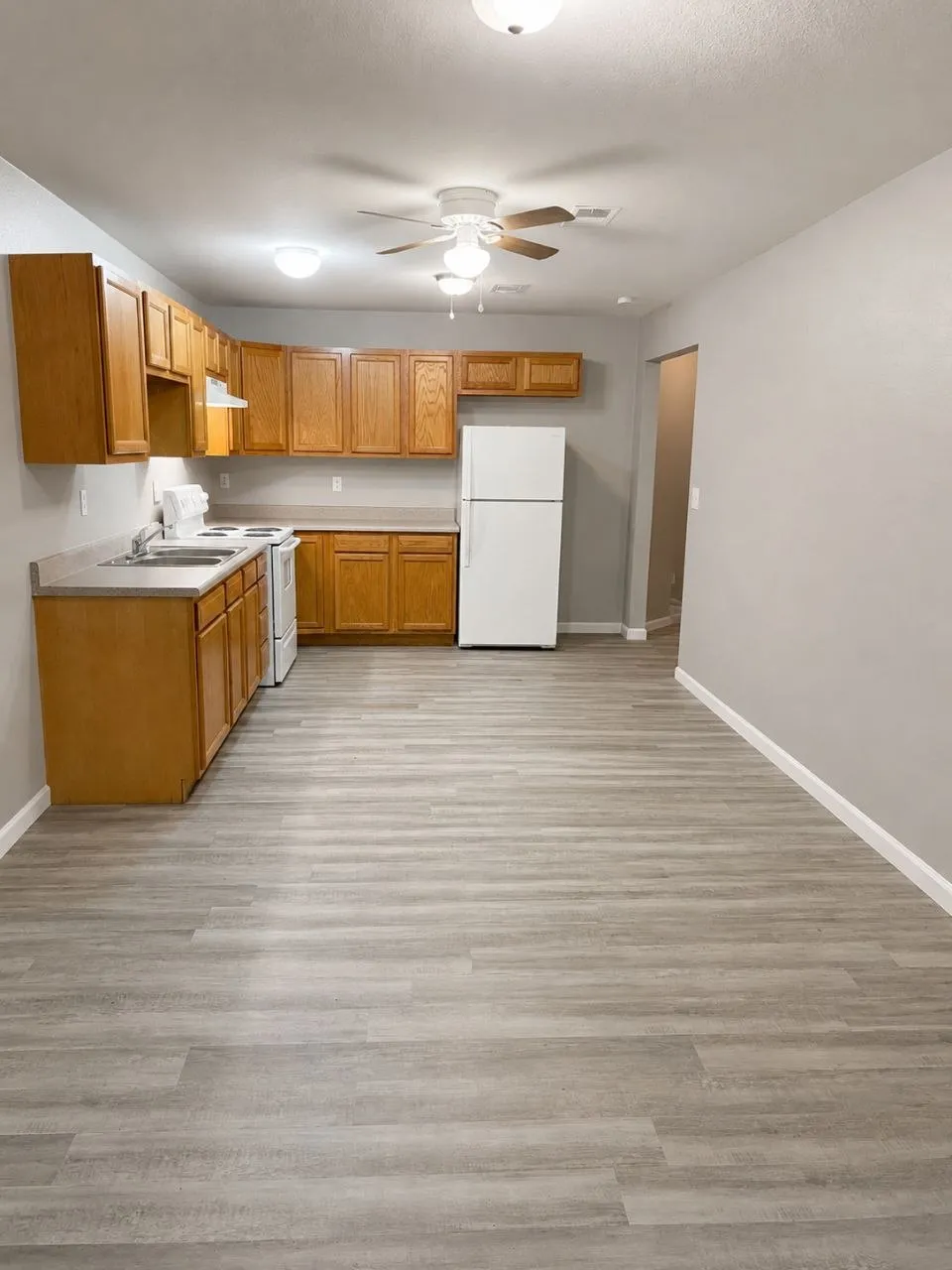 608 Beshears Calera, OK 74730