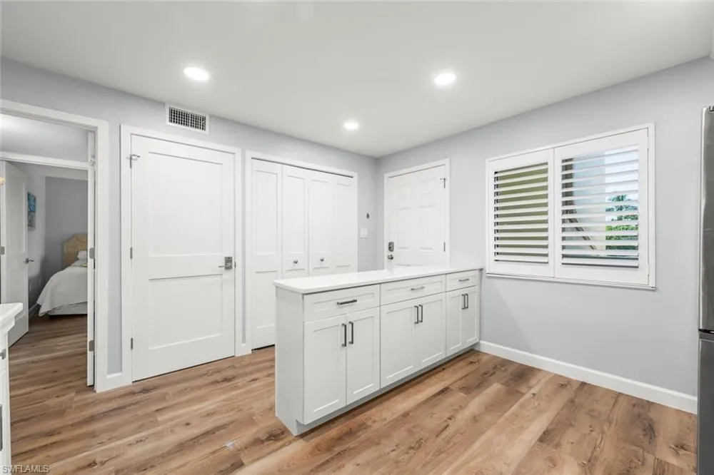 979 E Gulf Drive #242 Sanibel, FL 33957