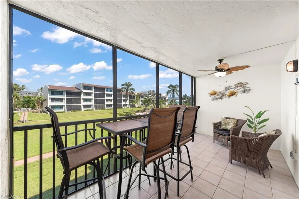 979 E Gulf Drive #242 Sanibel, FL 33957