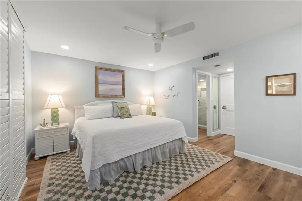 979 E Gulf Drive #242 Sanibel, FL 33957