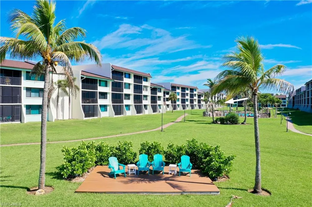 979 E Gulf Drive #242 Sanibel, FL 33957
