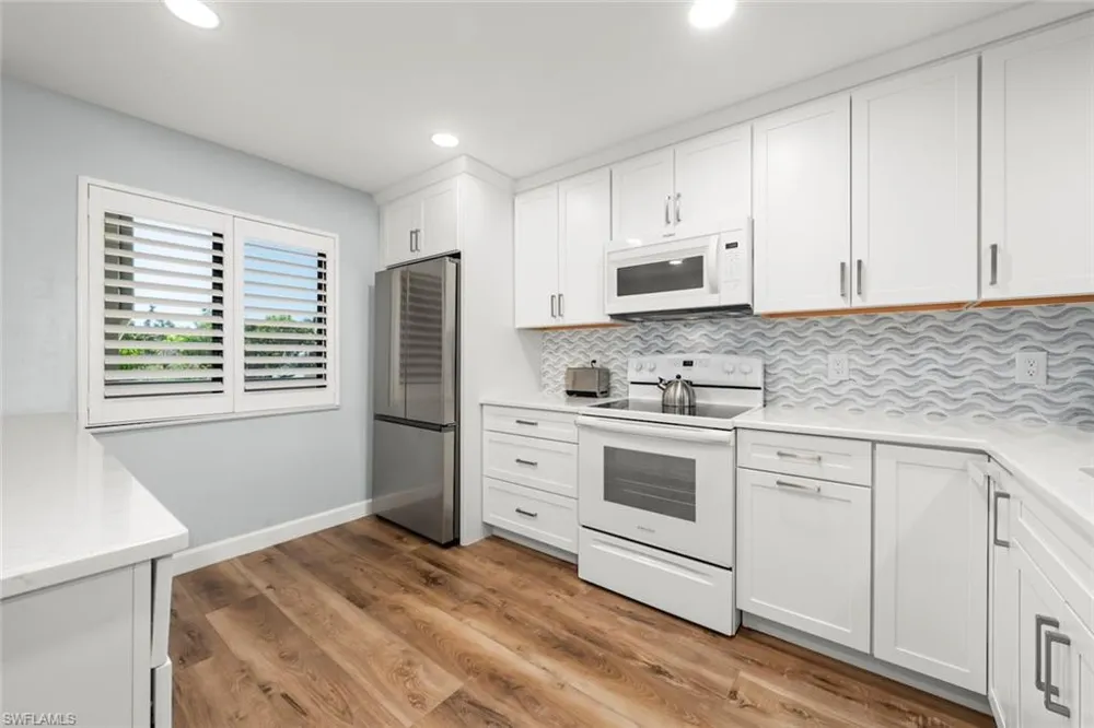 979 E Gulf Drive #242 Sanibel, FL 33957