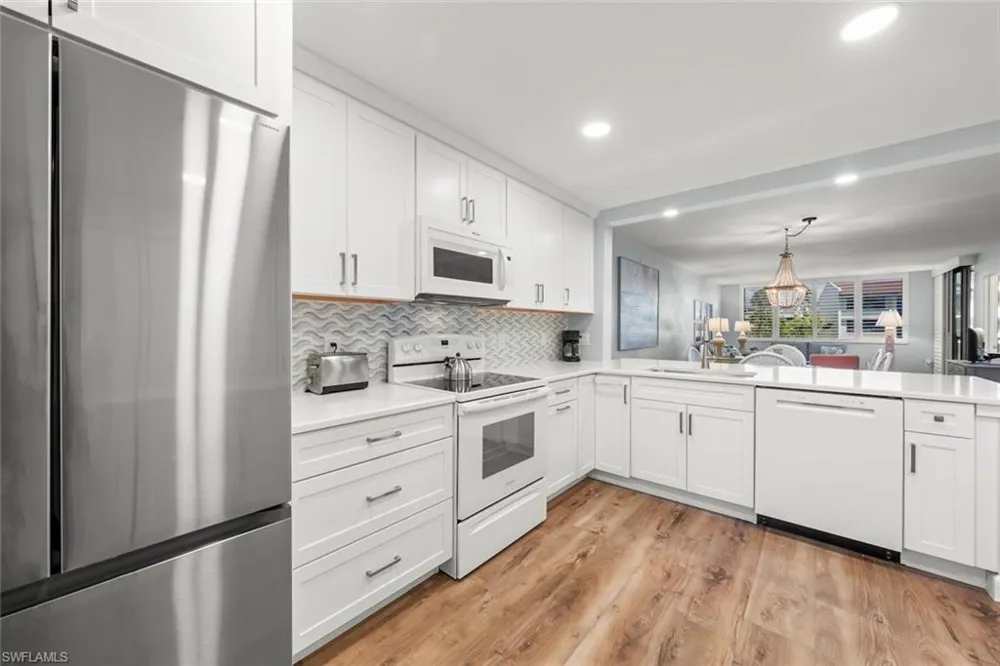 979 E Gulf Drive #242 Sanibel, FL 33957