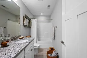 1778 Gable Green Dr Apison, TN 37302