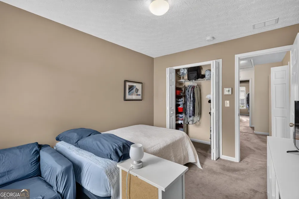 6647 Splashwater DR Flowery Branch, GA 30542