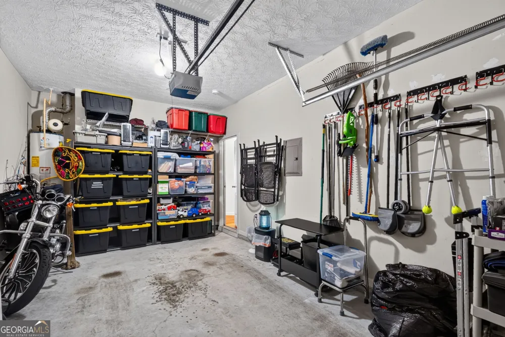6647 Splashwater DR Flowery Branch, GA 30542