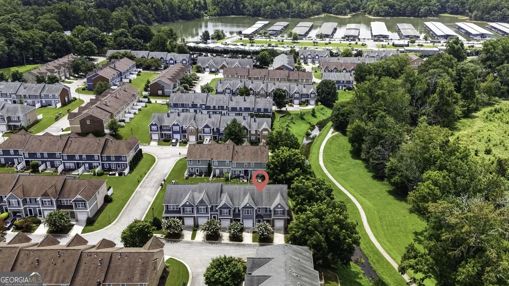 6647 Splashwater DR Flowery Branch, GA 30542