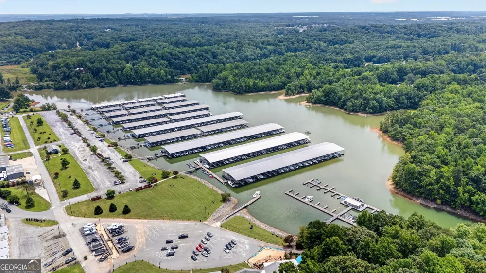 6647 Splashwater DR Flowery Branch, GA 30542