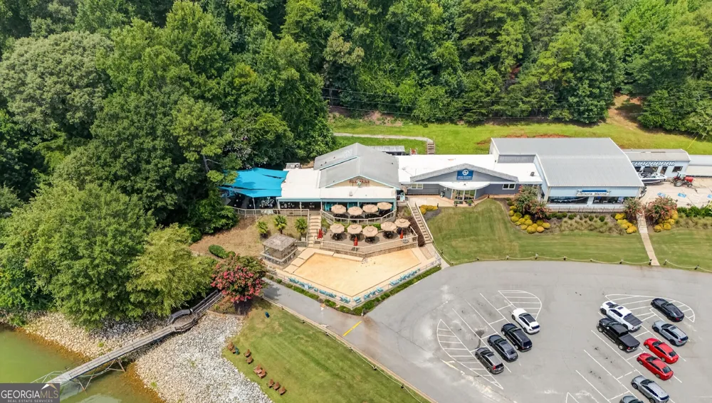 6647 Splashwater DR Flowery Branch, GA 30542