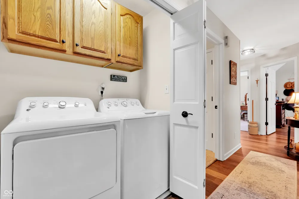 2927 Colony Lake West Drive Plainfield, IN 46168