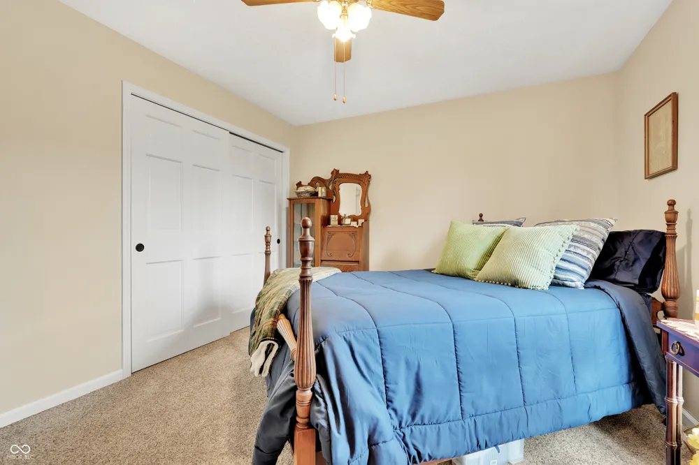 2927 Colony Lake West Drive Plainfield, IN 46168