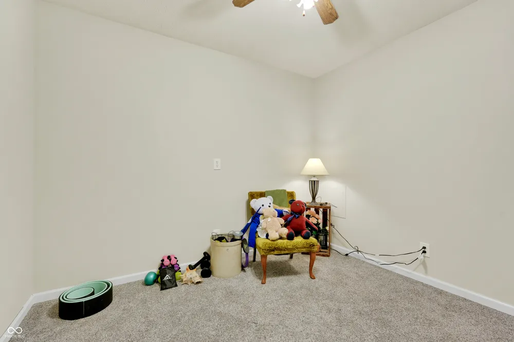 2927 Colony Lake West Drive Plainfield, IN 46168