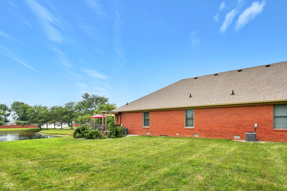 2927 Colony Lake West Drive Plainfield, IN 46168