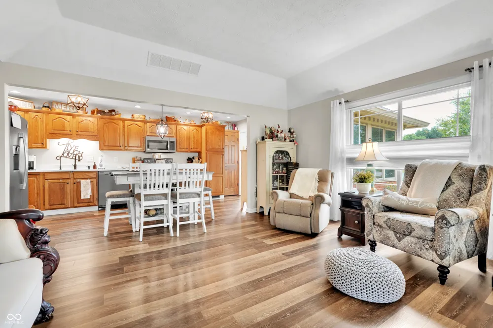 2927 Colony Lake West Drive Plainfield, IN 46168