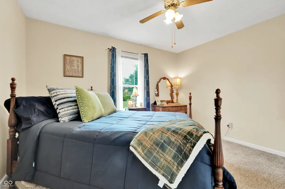 2927 Colony Lake West Drive Plainfield, IN 46168
