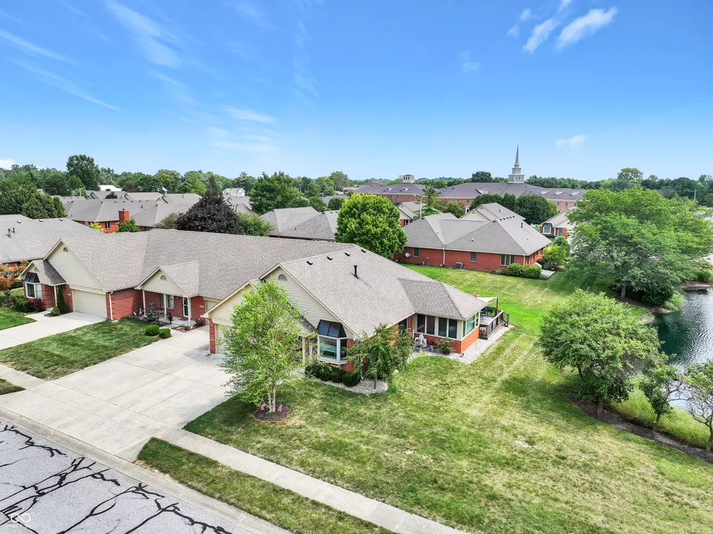 2927 Colony Lake West Drive Plainfield, IN 46168