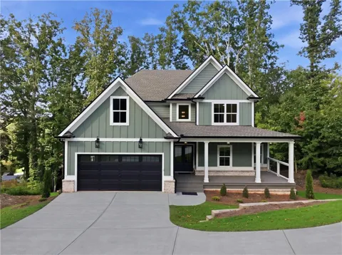784 Sherwood Road