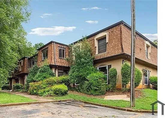 2920 Parc Lorraine Lithonia, GA 30038