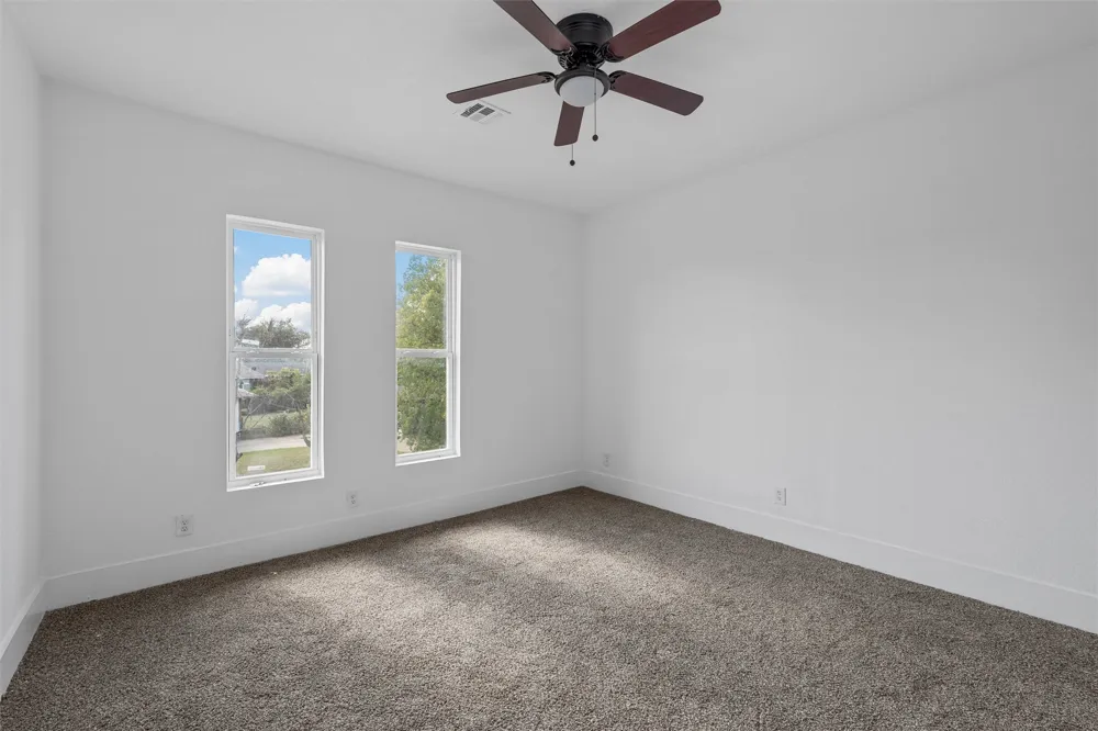 1825 Lyle Avenue Waco, TX 76708