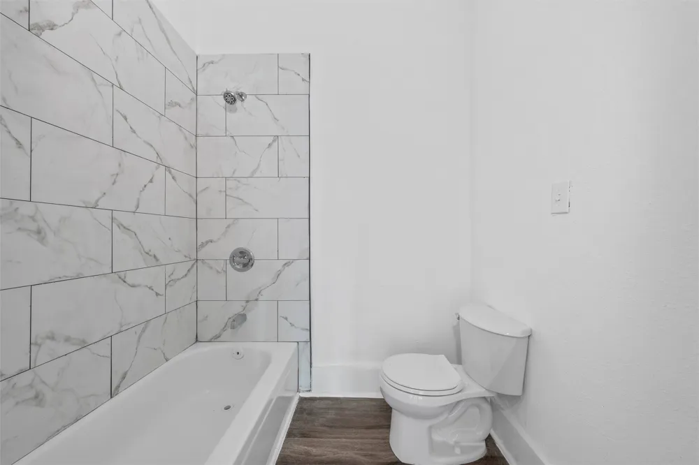1825 Lyle Avenue Waco, TX 76708