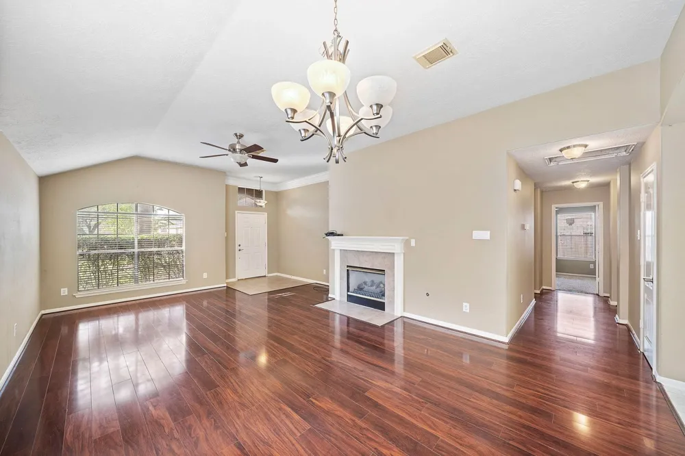 17110 Ginger Fields Lane Tomball, TX 77377