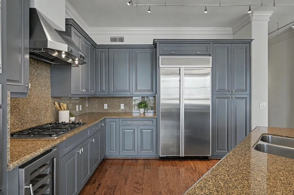 1419 Montrose Boulevard #702 Houston, TX 77019